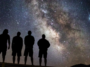4 Places in Southern California to View the Perseid Meteor Shower