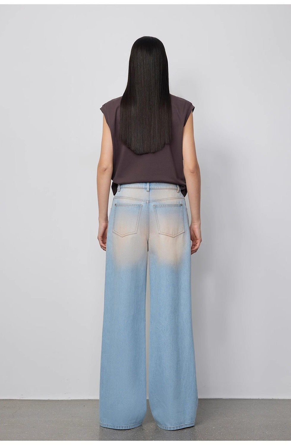 Thumbnail: Wantful Fantasy, low waist straight jeans