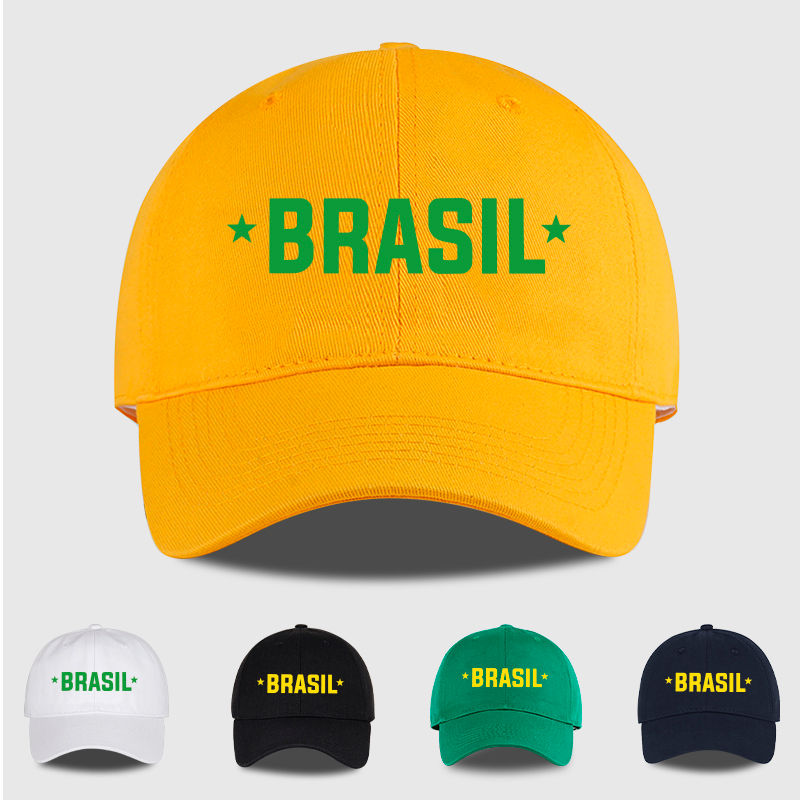 Boné com estampa “BRASIL” minimalista