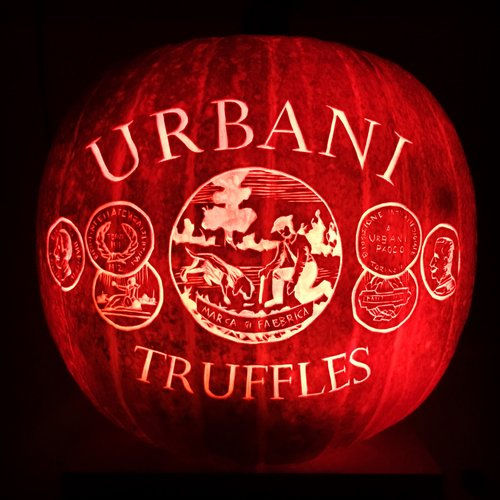 ADASM+BIERTON+CARVES+PUMPKINS+FOR+URBANI+TRUFFLES.jpg