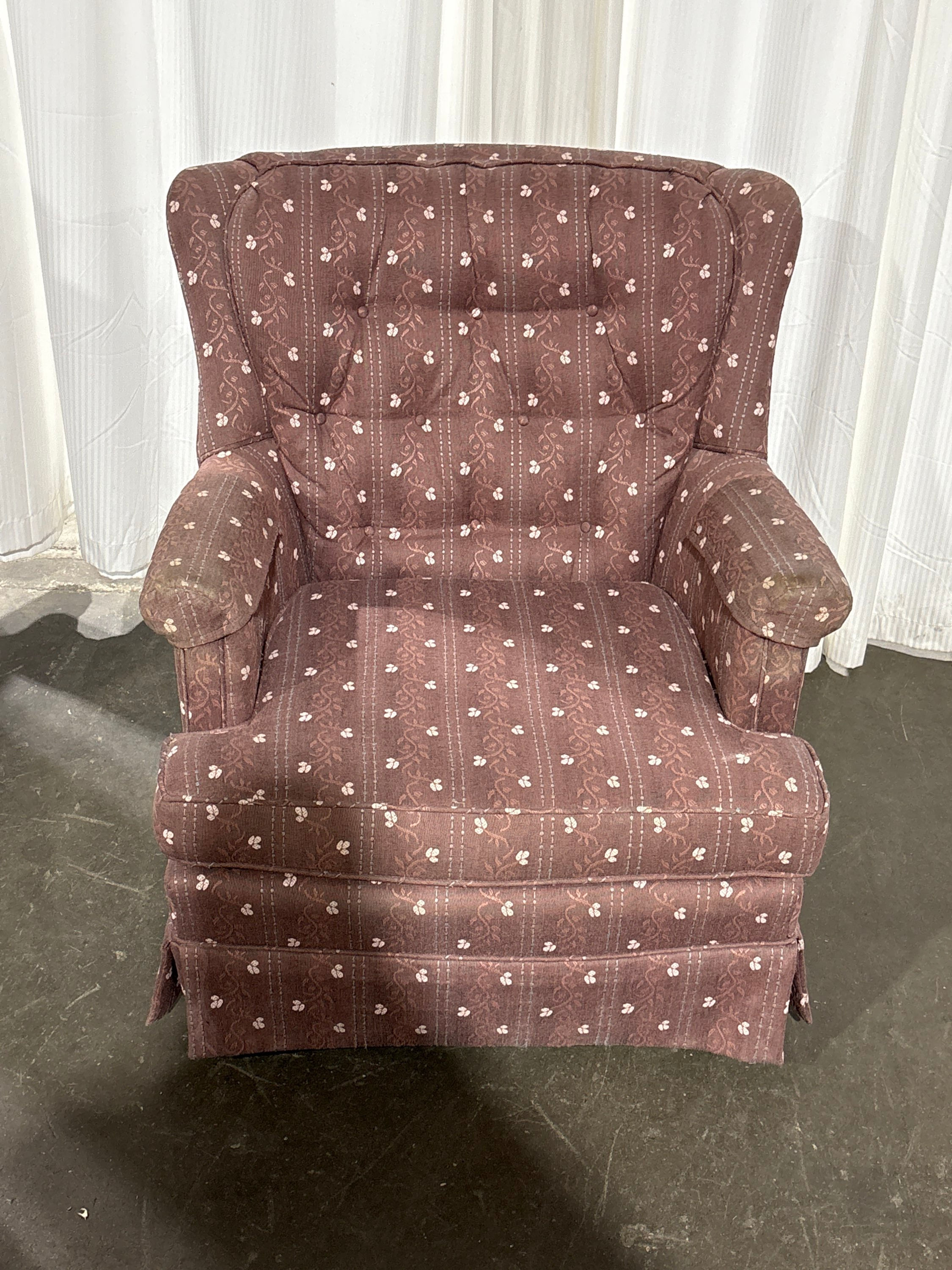 STJW maroon stuffed chair 