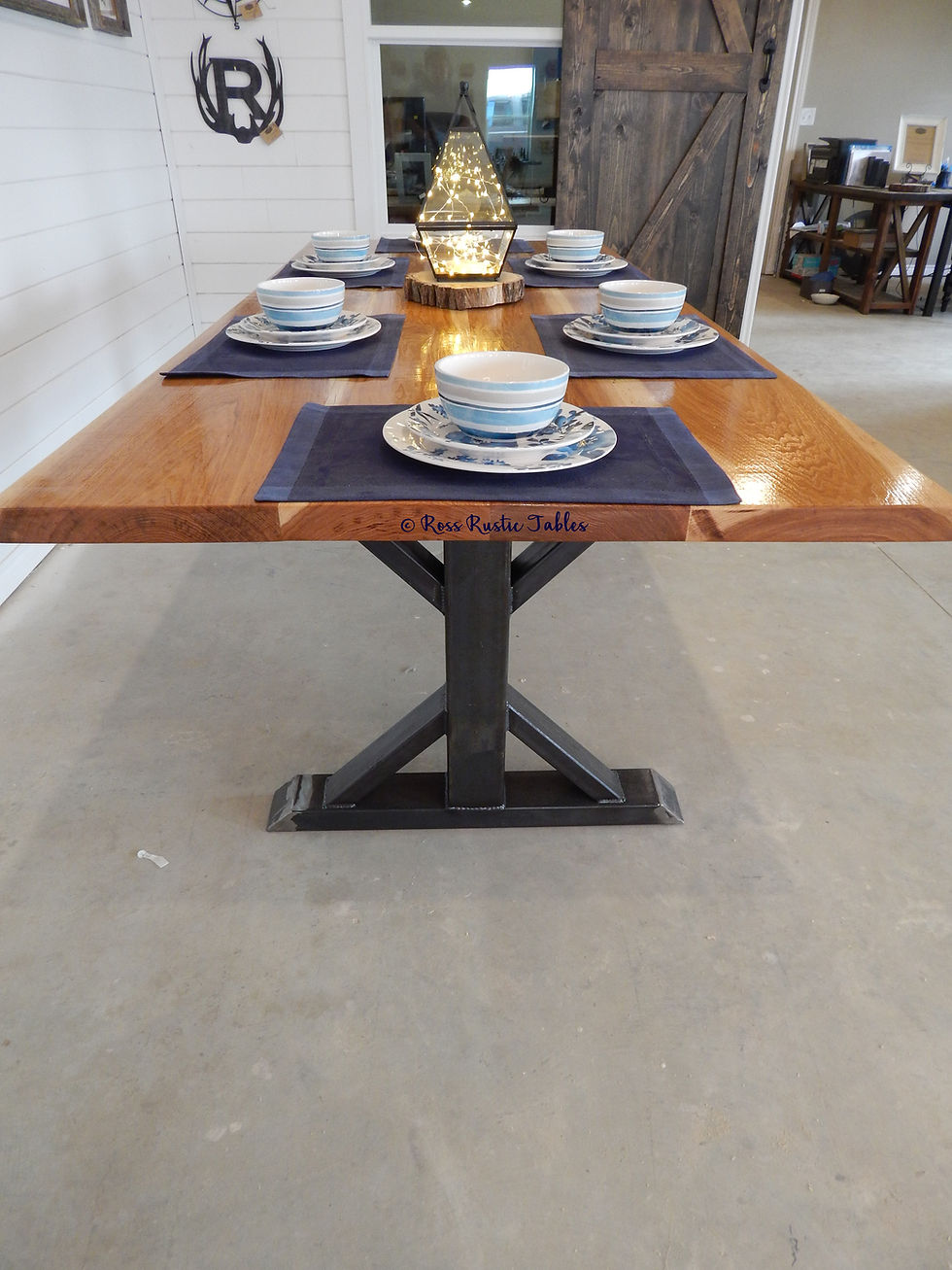 Thumbnail: Hickory Table