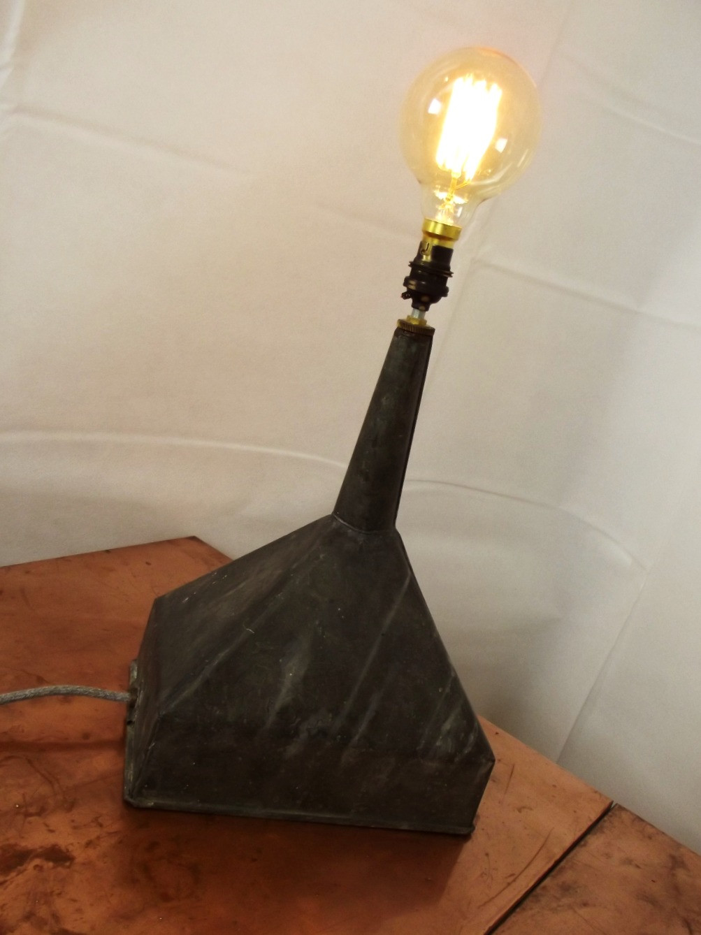 Motorsport Fuel Funnel Lamp