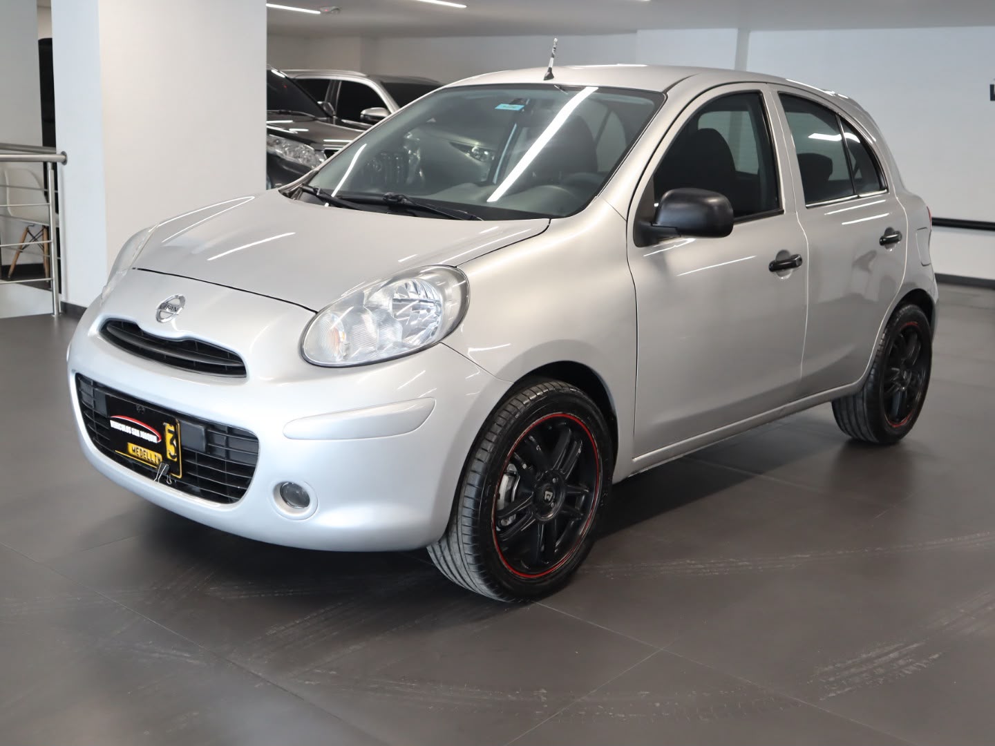 NISSAN MARCH ACTIV 2015