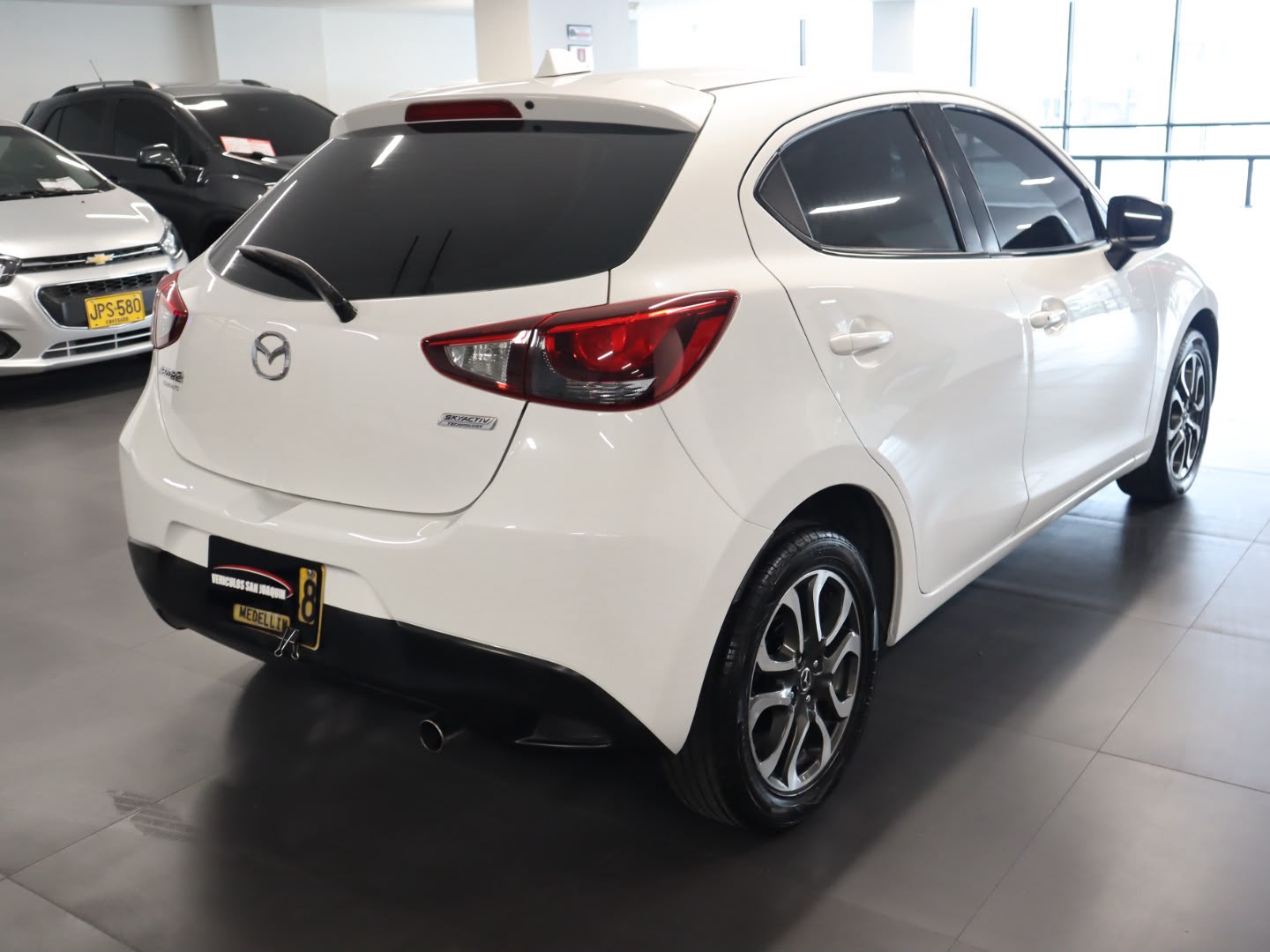 MAZDA 2 GRAND TOURING 2016