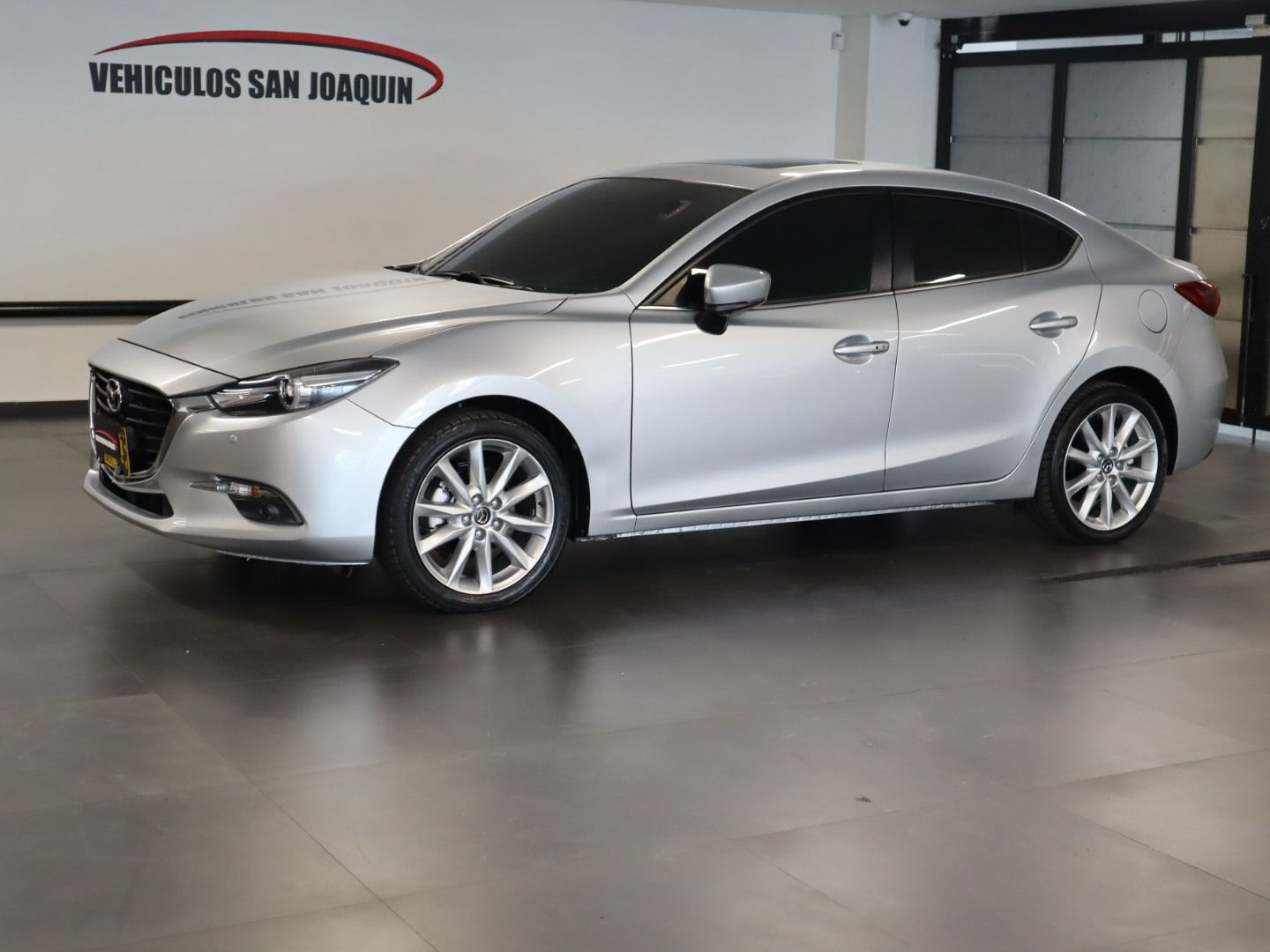 MAZDA 3 GRAND TOURING LX