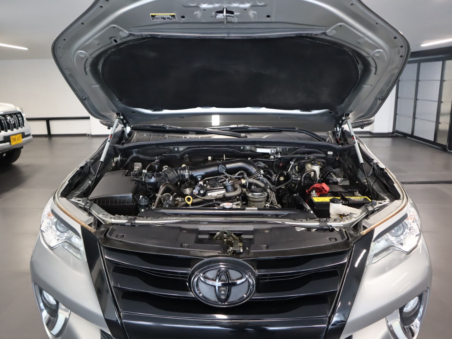 TOYOTA FORTUNER STREET 2020