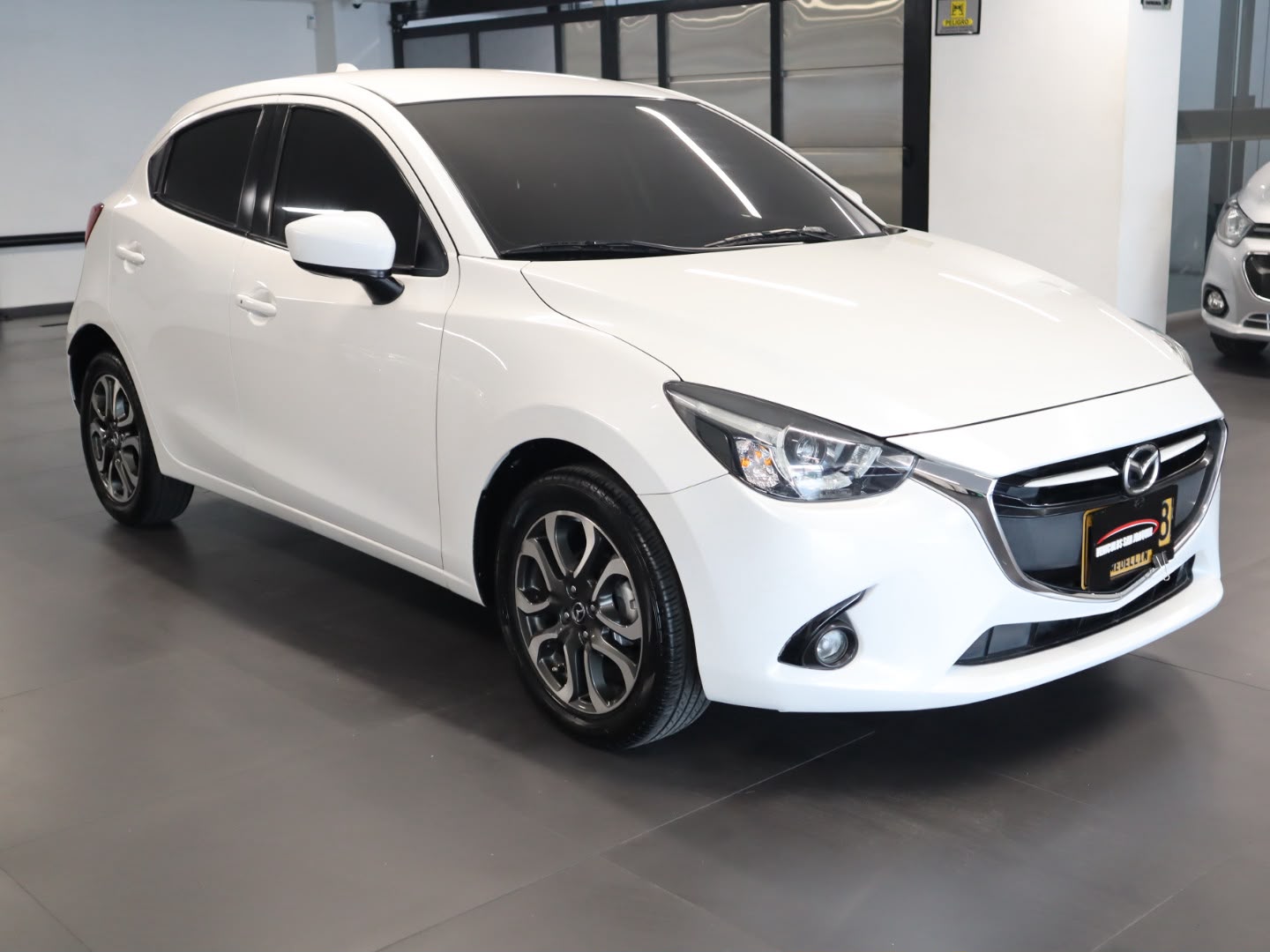 MAZDA 2 GRAND TOURING 2016