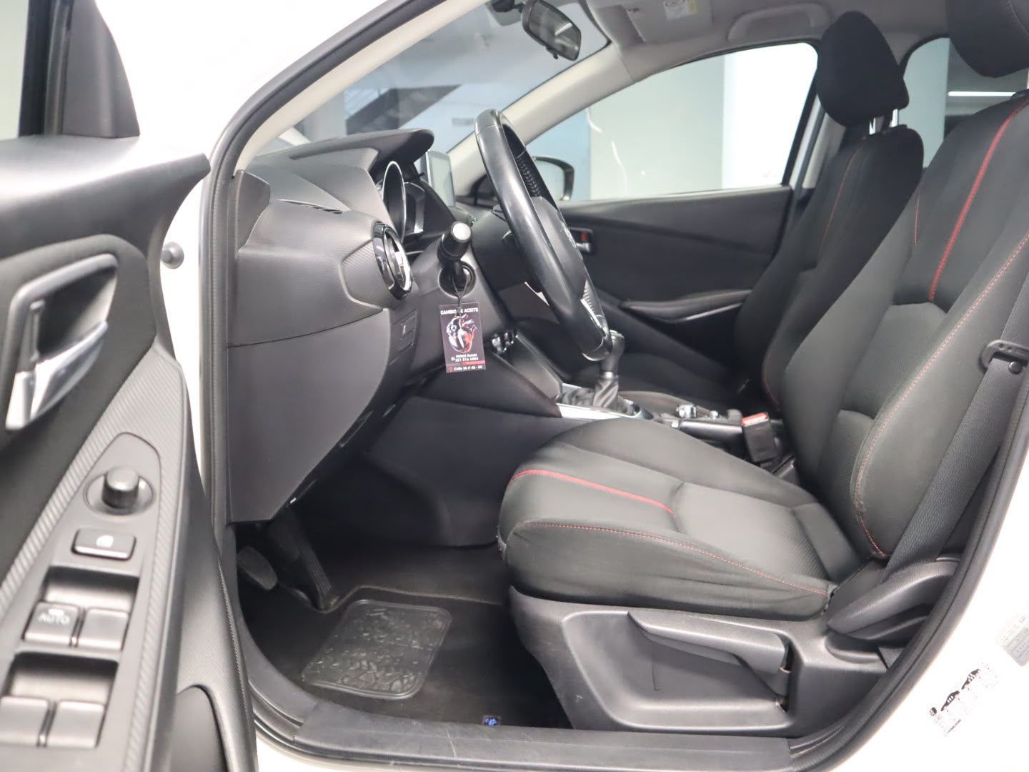MAZDA 2 GRAND TOURING 2016
