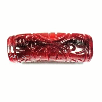 थंबनेल: Red Bamboo Carved Jadeite Curved Tube Bead Charm