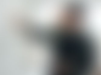 Bauherr zeigt auf Mangel bei der Wohnungsabnahme in der Schweiz