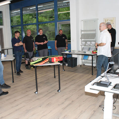 BLS-AED Refresh Kurs 2023