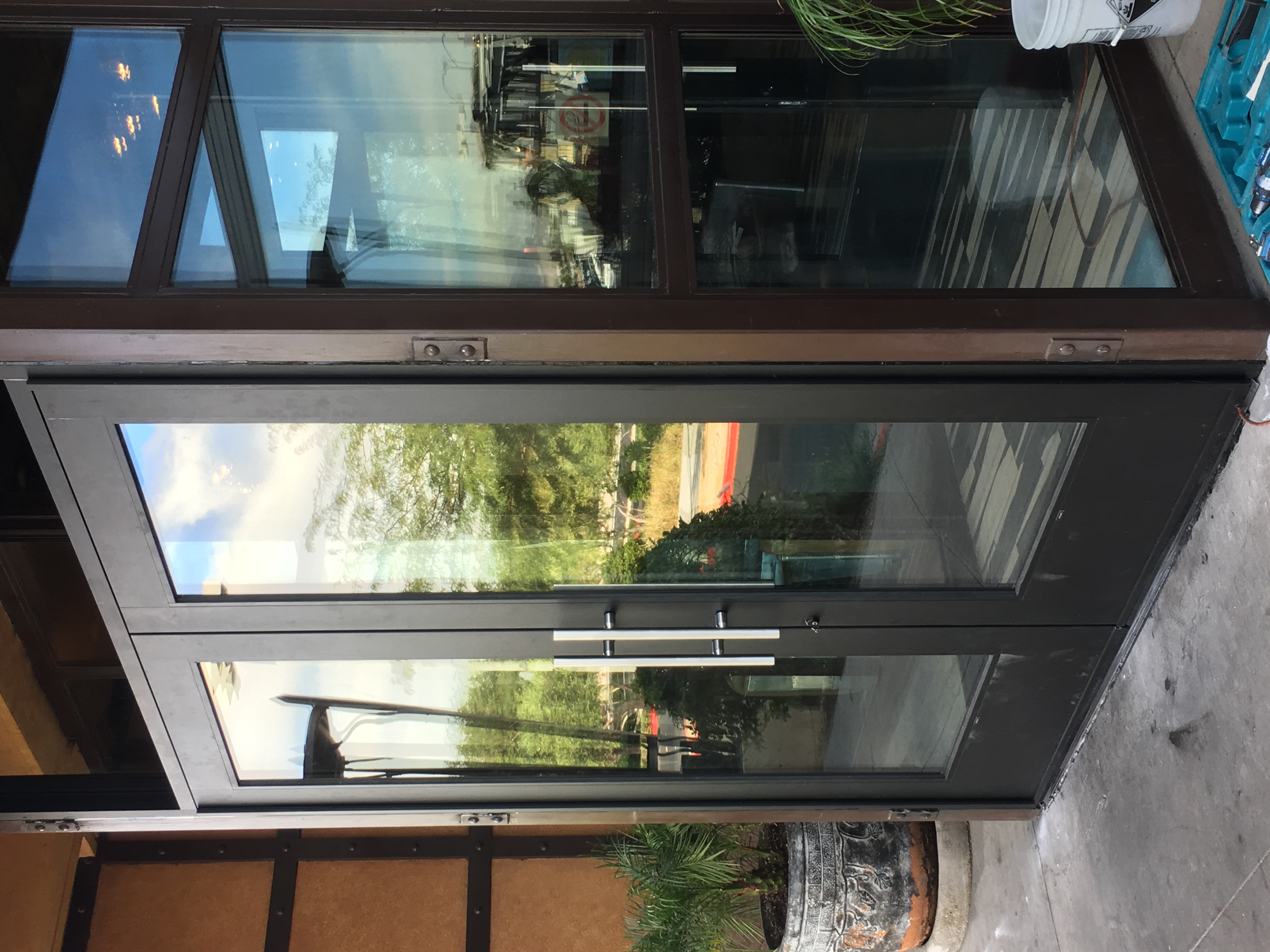 Commercial Glass, Glass Doors, Sneeze Guards Gold Glass