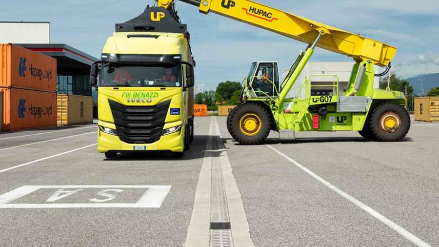 The Ultimate Solution for Heavy Traffic Areas: KompaqDrain Channel Drainage System