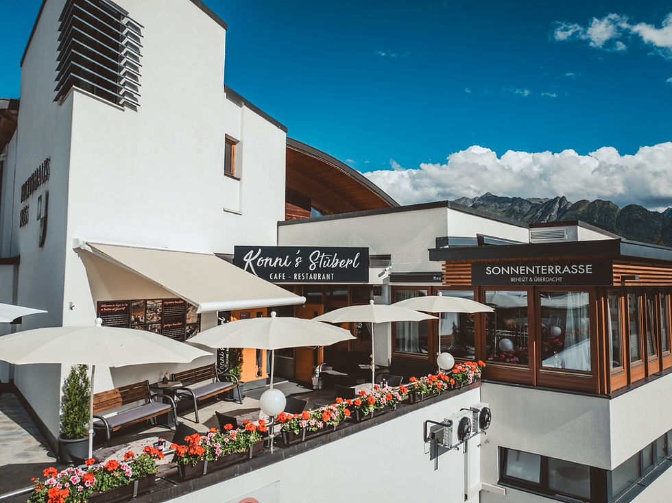 Eingangsbereich Konni's Stüberl in Fiss