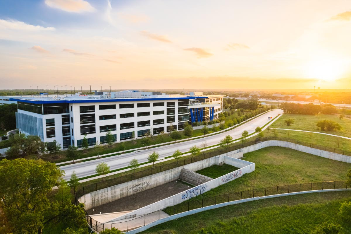 RAIN SCREEN | Texas Roofing