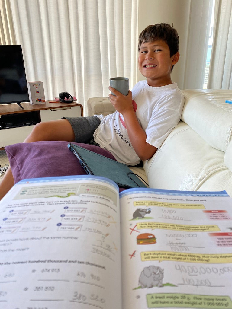 A Simple Homeschool Schedule for Parents Who Are Struggling
