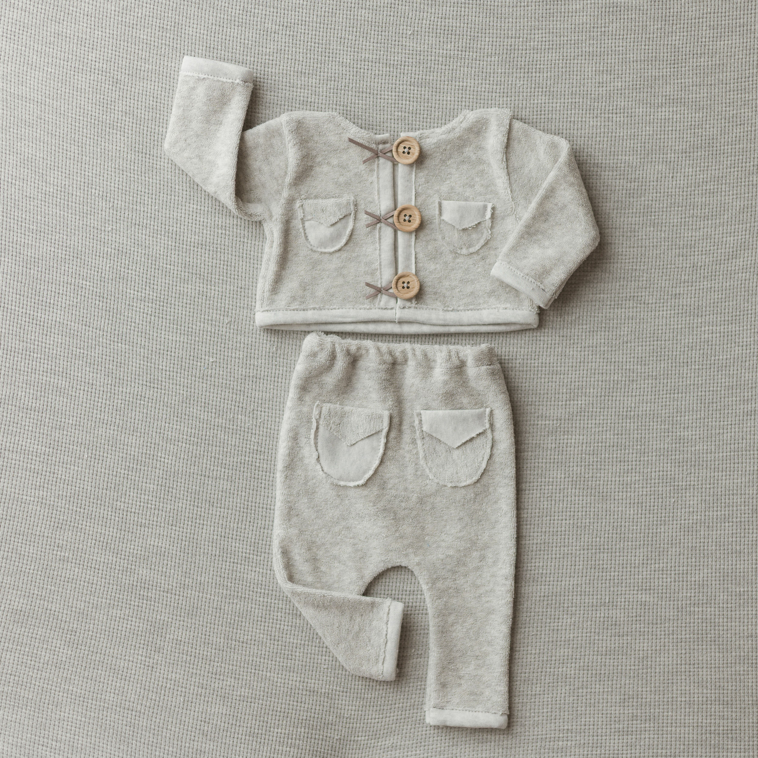 Billy - Newborn Photo Prop, Gray