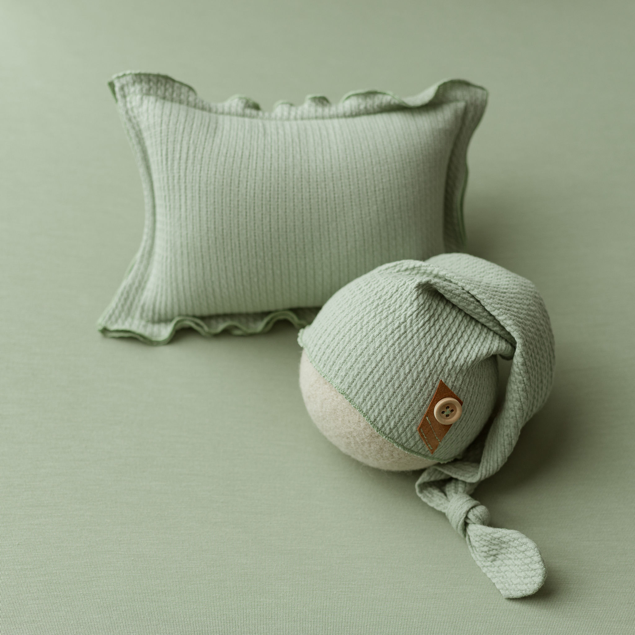 SET Pillow and Sleepy Cap - Newborn Photo Prop, Dusty Green