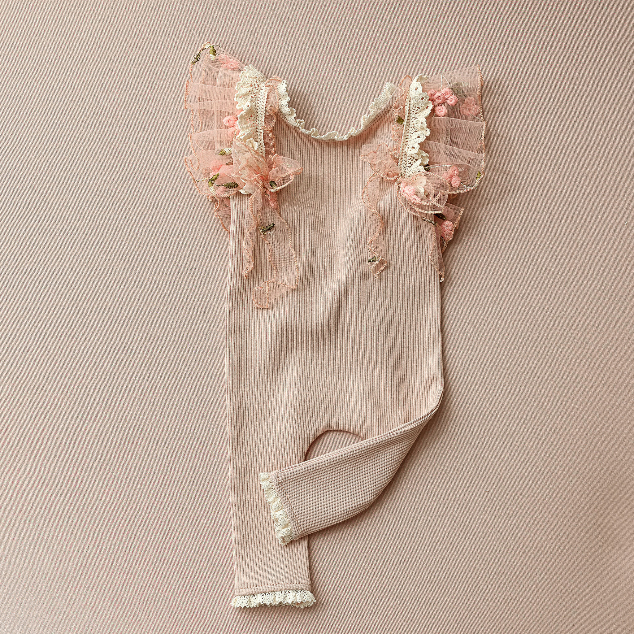 Jolene - Newborn Photo Prop, Nude Pink