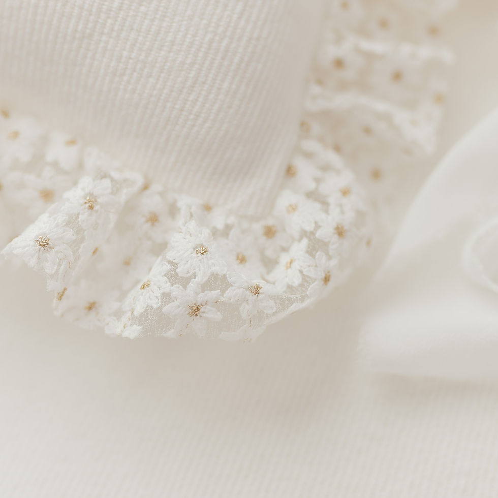 Thumbnail: SET Pillow and Bonnet - Newborn Photo Prop, White