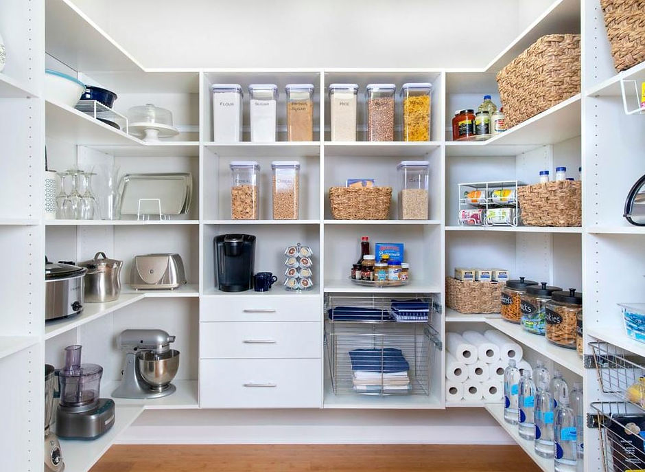 Pantry.JPG