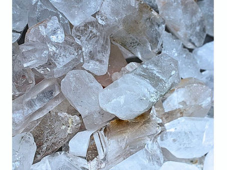 Natural Clear Quartz crystal points for home rituals and gifting in the UAE