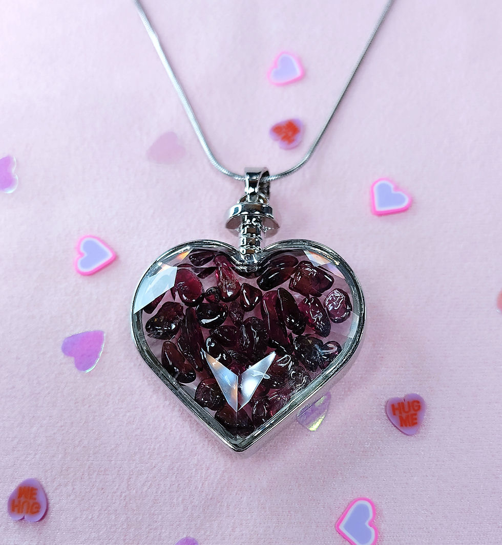 Thumbnail: Natural Crystal Stone Chip Large Kaleidoscope Heart Necklace