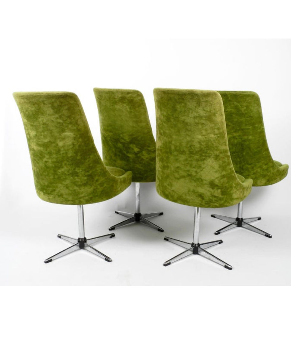 Thumbnail: Set of 4 Mid century Space age dining chairs with Green Velvet Fabric, 1968
