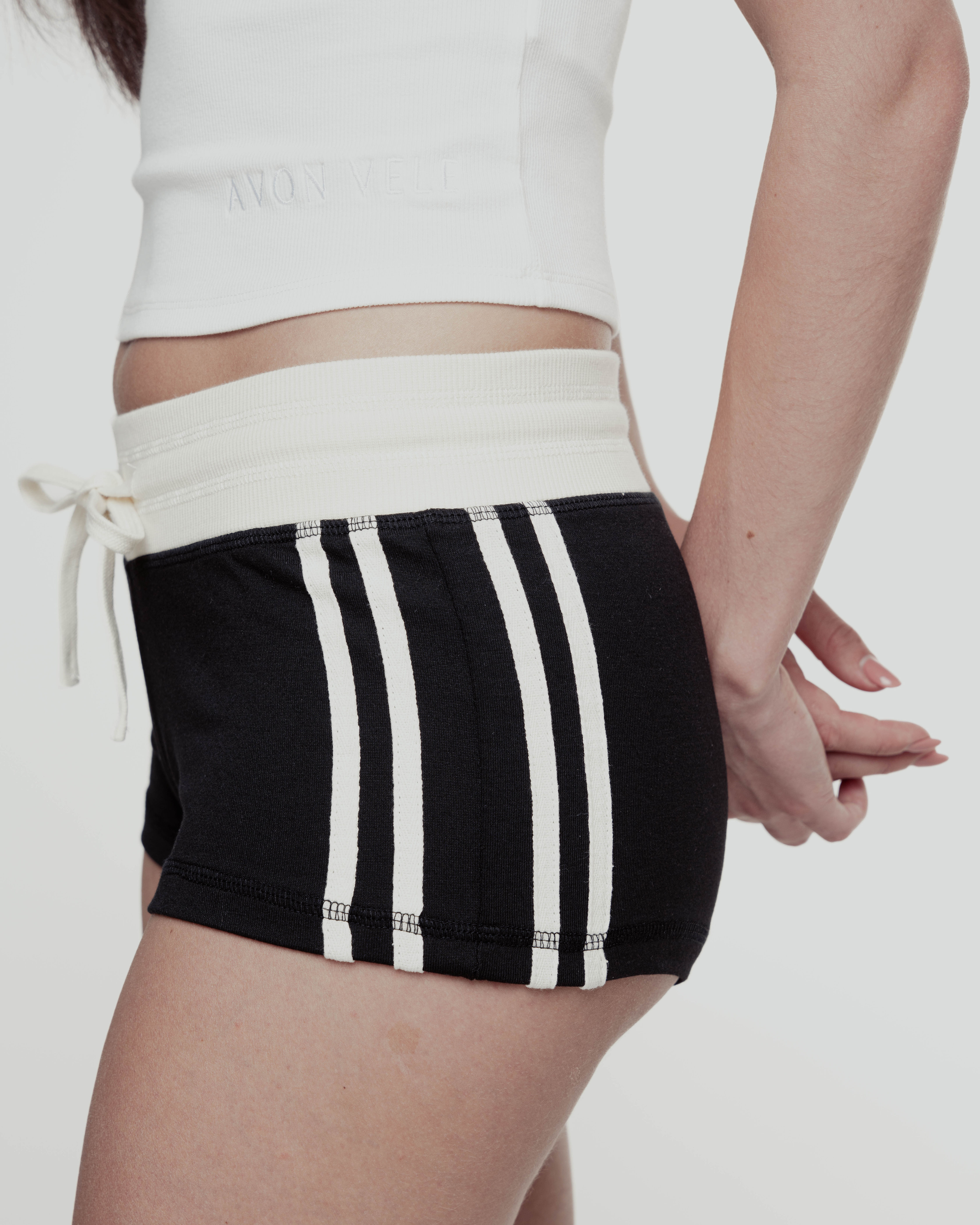Mellow Short