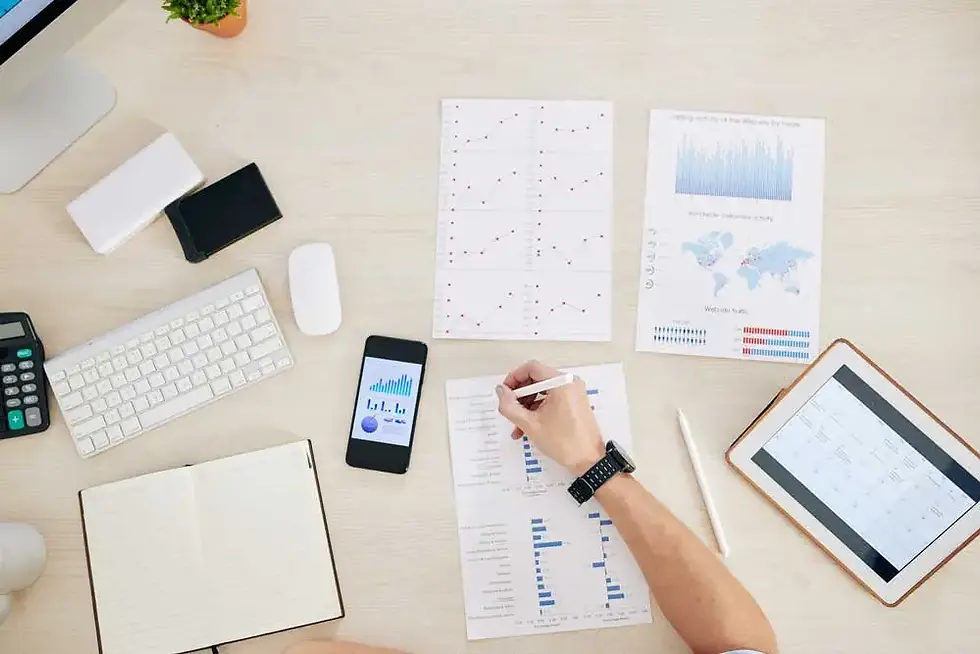 Planificación y análisis de objetivos como parte del compromiso con los resultados y la coherencia personal.