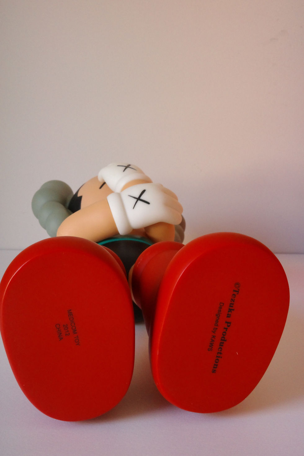 Thumbnail: KAWS -- Astro Boy