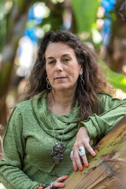 גלית ברנשטוק