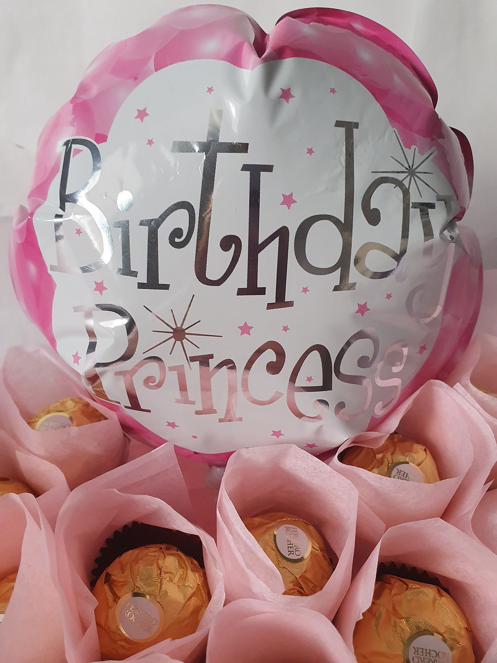 Thumbnail: Birthday sweet bouquet with balloon 