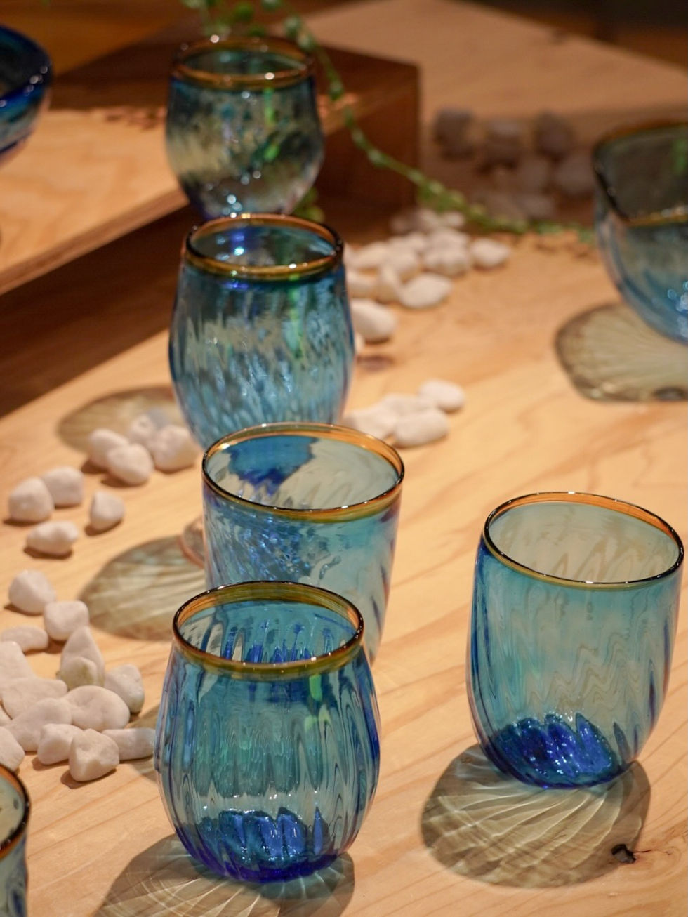 Nami no Aya — Handblown Glass Capturing the Ocean's Waves
