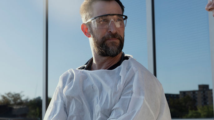 The Pitt, S2E7: Things Heat Up, Then Go Dark