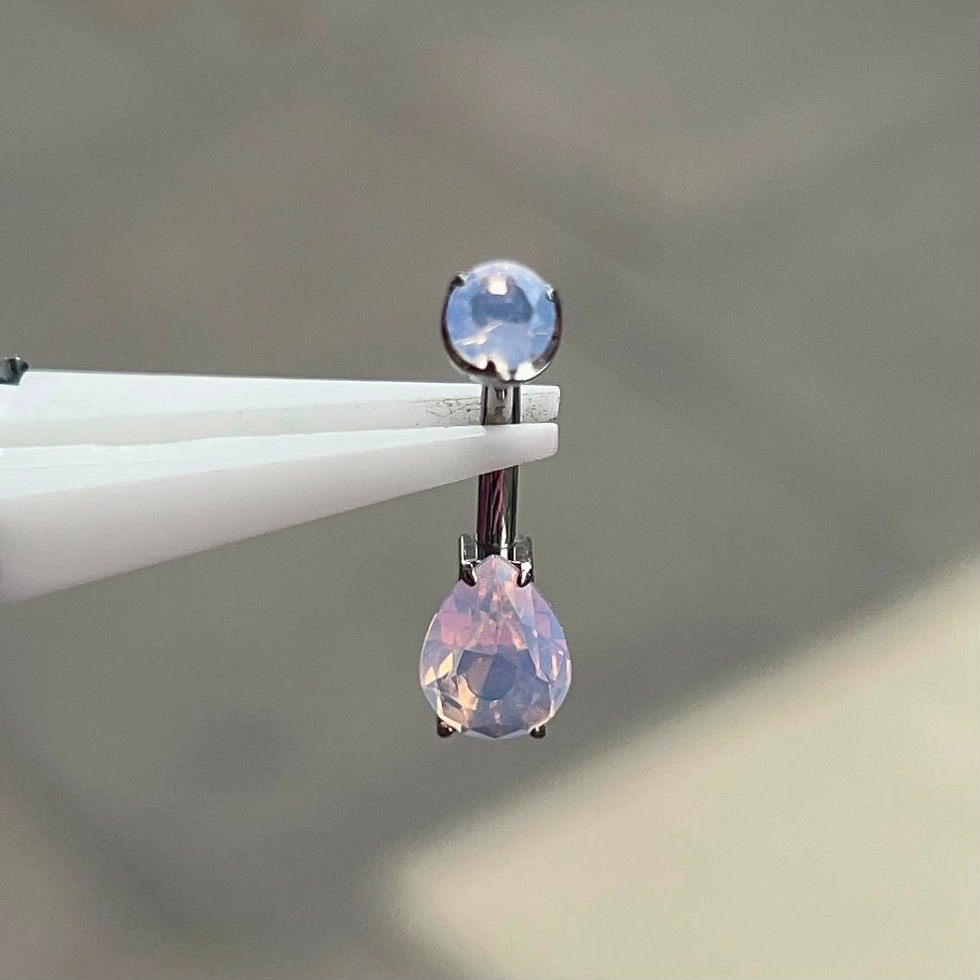 Thumbnail: Rose Quartz Navel Curve