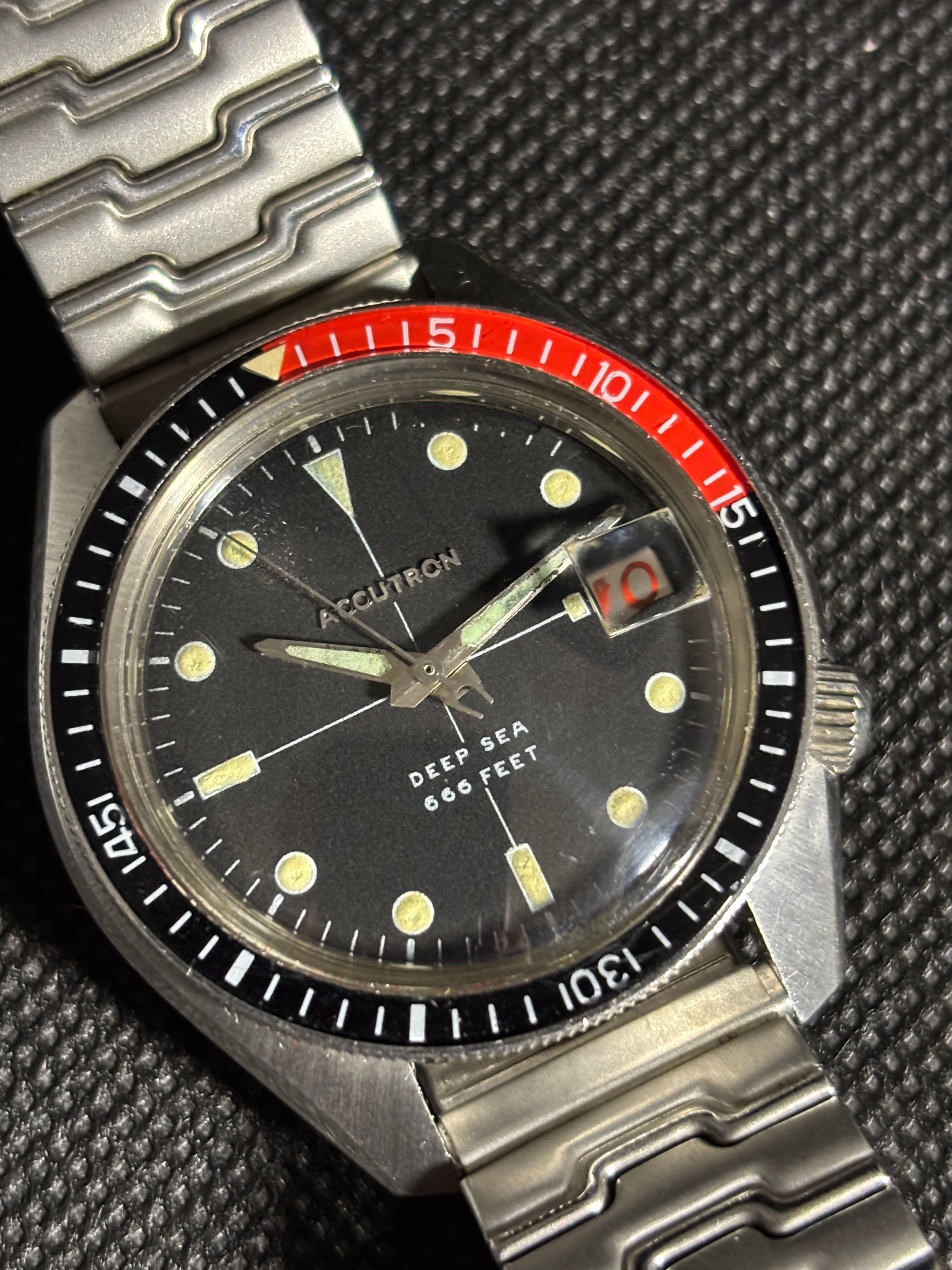 Bulova Accutron 117986/m9