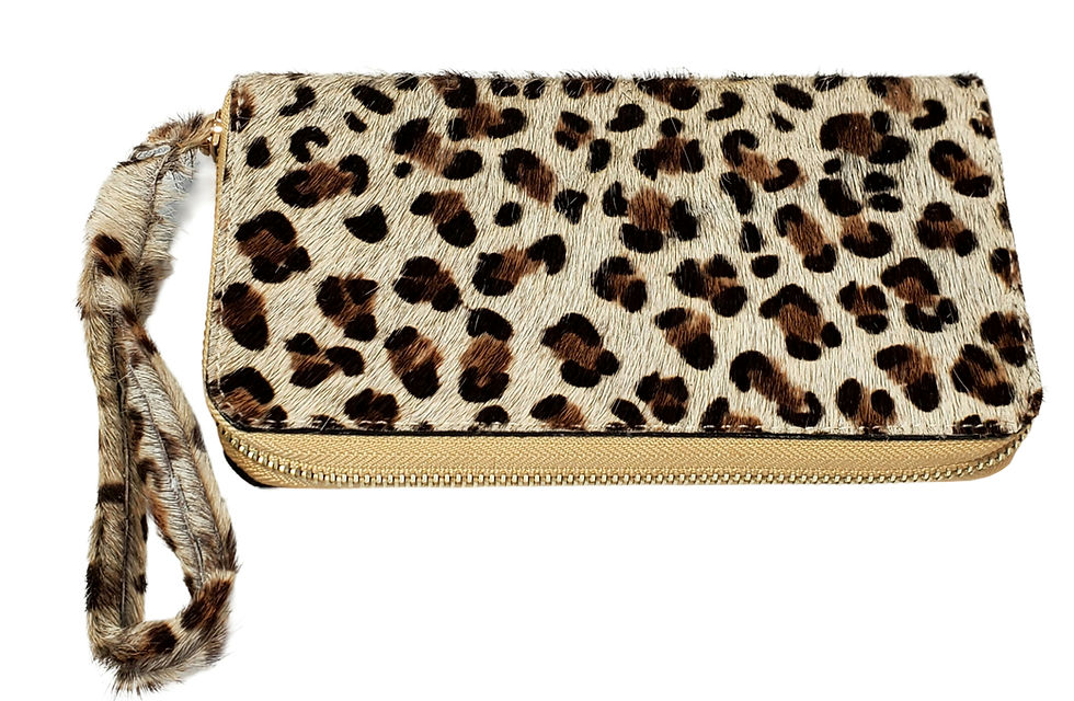Thumbnail: Laila Small Zip Clutch Wallet