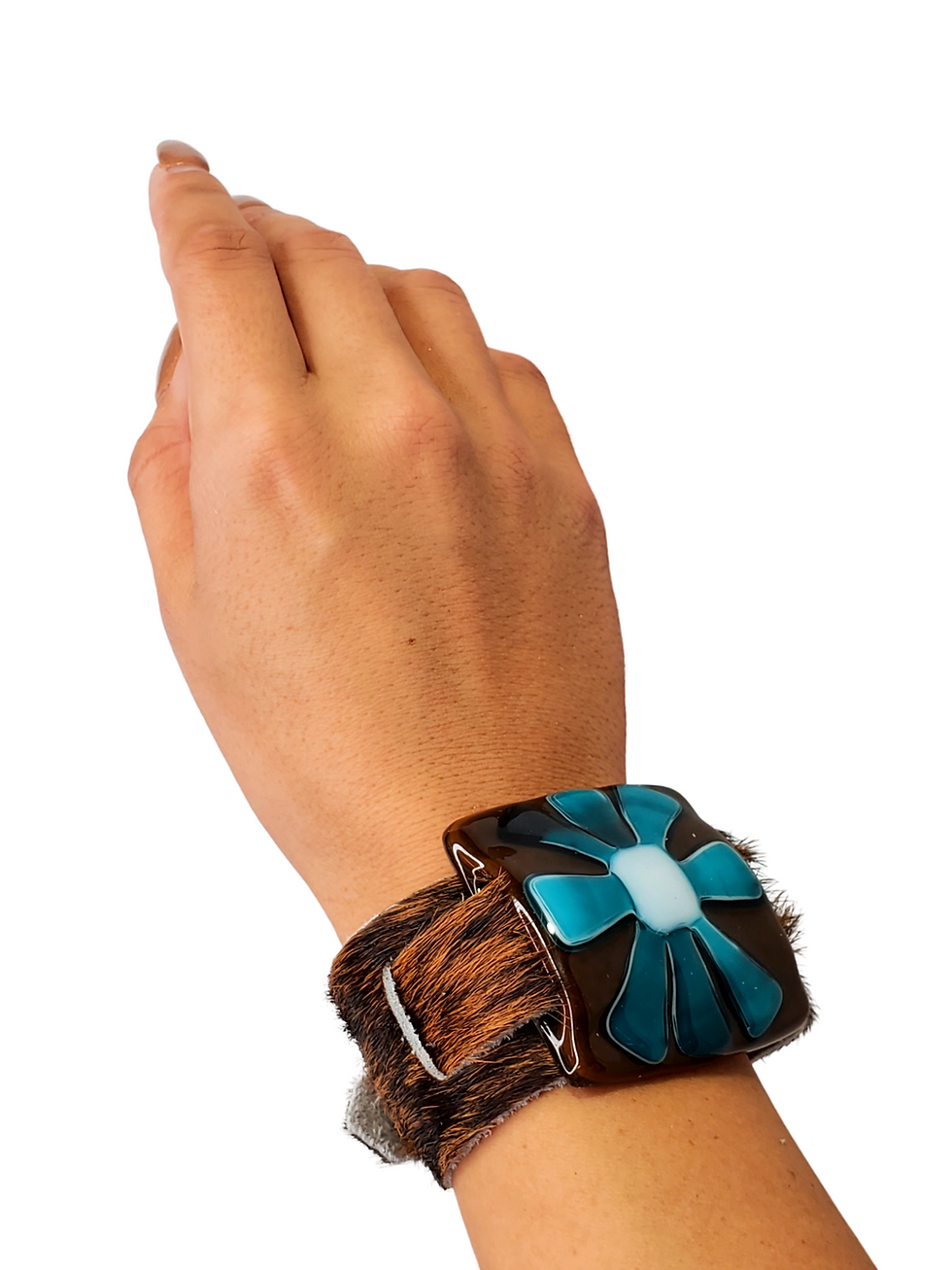 Thumbnail: Glassy Leather Cuff