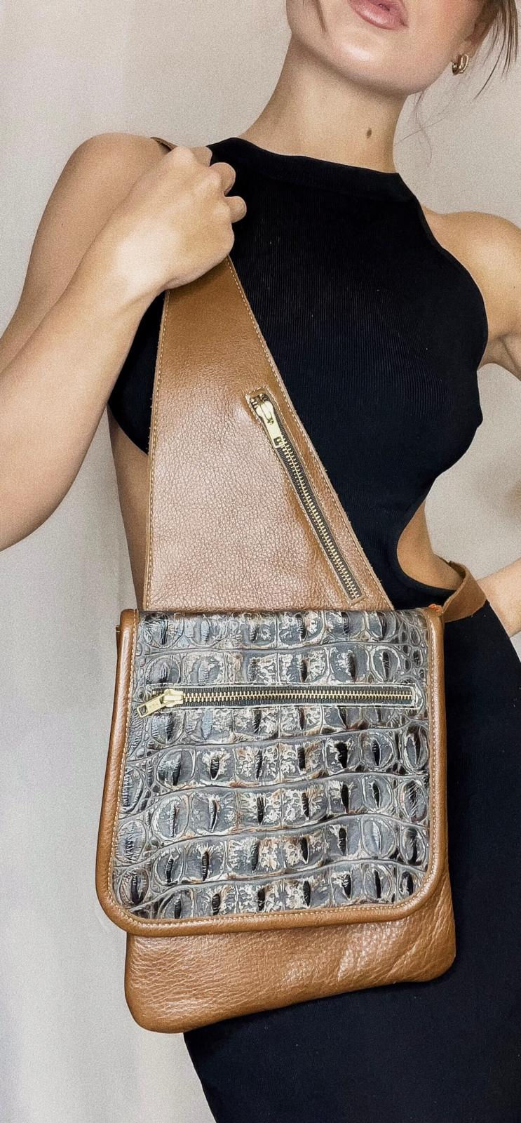 Thumbnail: Aness Small Flat Messenger Sling Bag