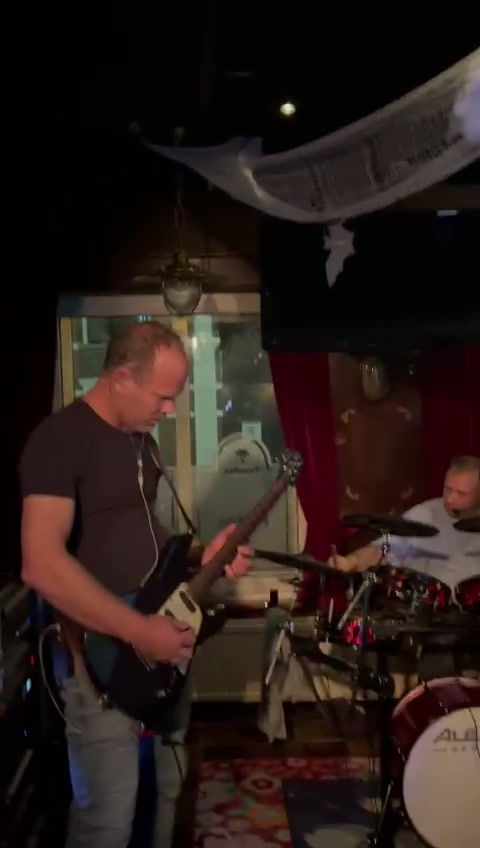 Video Paradiso1 Sweet Child o Mine.mp4
