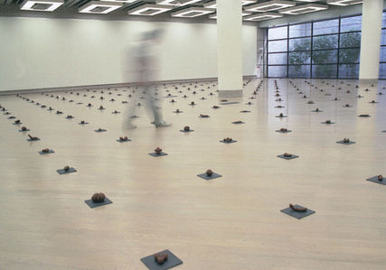 瀬田哲司《Installation "EVOLUTION"》1989年