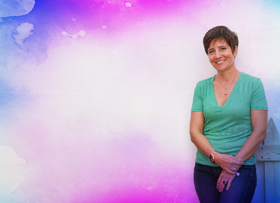 Nathalie_wall bckgrd_chakra.jpg