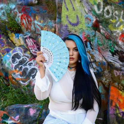 “Leave Me Alone” Is the Sad-Girl EDM Anthem You Didn’t Know You Needed