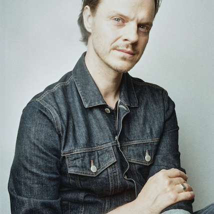 Charlie Grant Releases a Romantic Ballad With His Recent Single, "Wide Open"