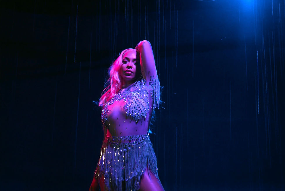 día Steps Into Her Confidence With Sultry New Pop Single “Can’t Get Enough”