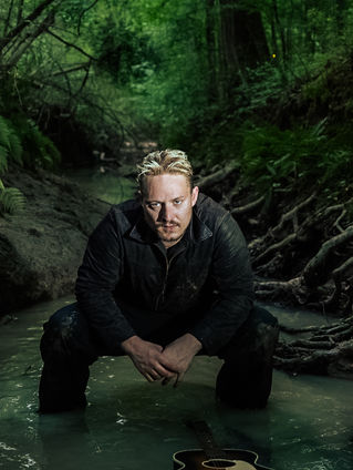 Atticus Roness Delivers Vintage Rock Firepower on "Wives' Tale"