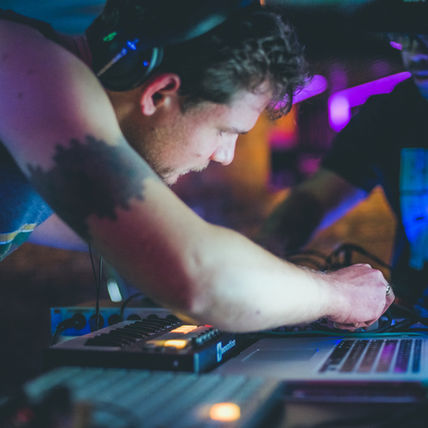 LA-Based Artist DeadSeanKennedy Showcases "Could Be Wrong" From His Smashing New EP, 'Greased Beets'