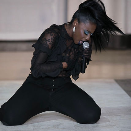 From Poetry to Powerhouse: How Vahnna Turned Chaos Into a Calling